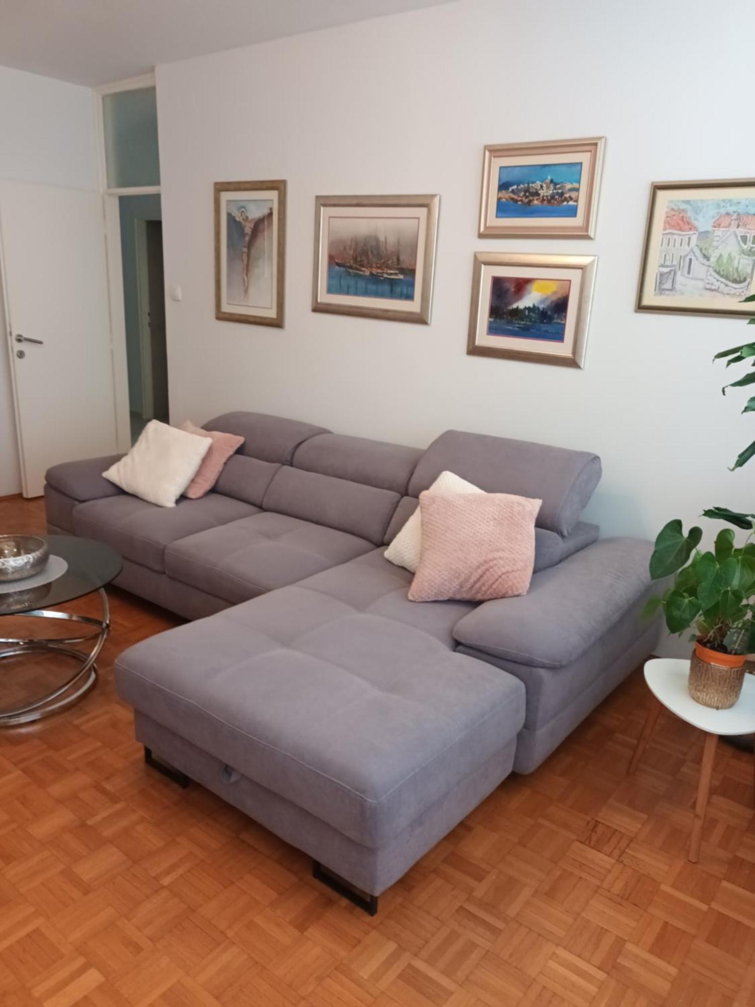 Leona Apartment-Perfect For Four Split Eksteriør billede